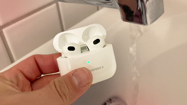 yt-airpods-water-test-v03